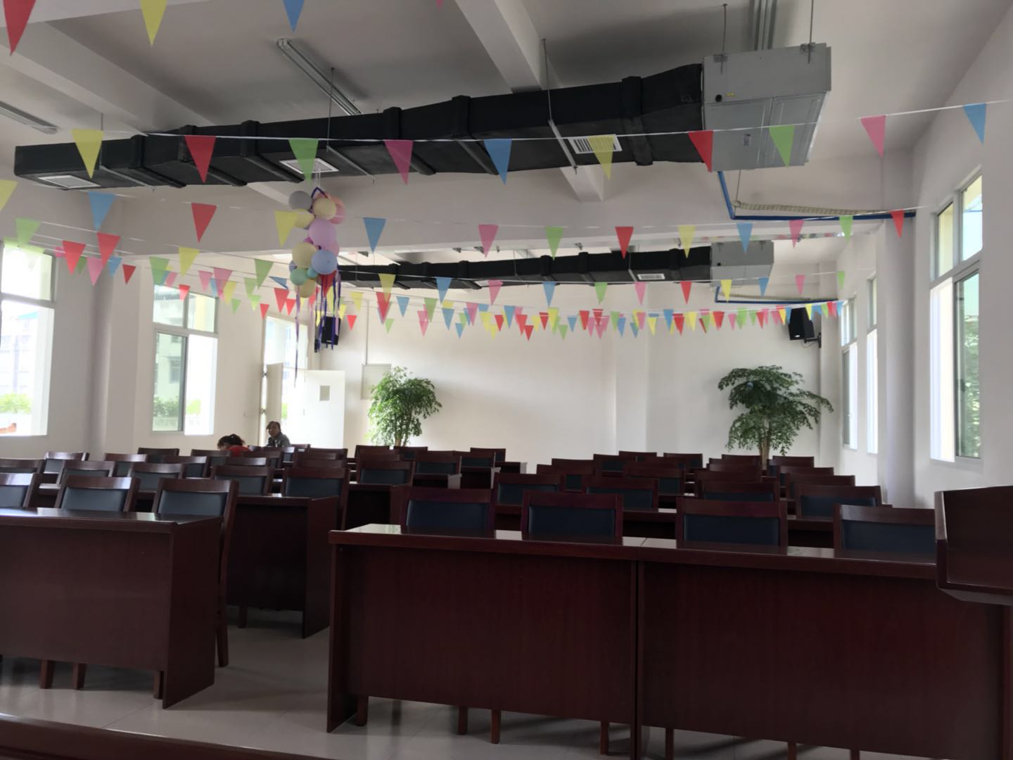 广州公共广播无码AV网站水蜜桃